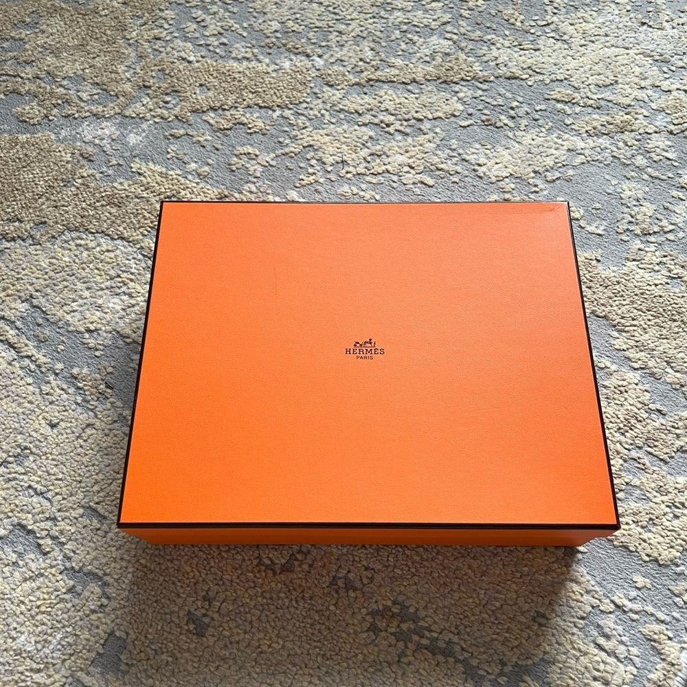 hermes oran sandal box